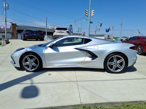 Blade Silver Metallic 2026 Chevrolet Corvette Stingray w/3LT