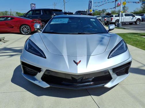 Blade Silver Metallic 2026 Chevrolet Corvette Stingray w/3LT