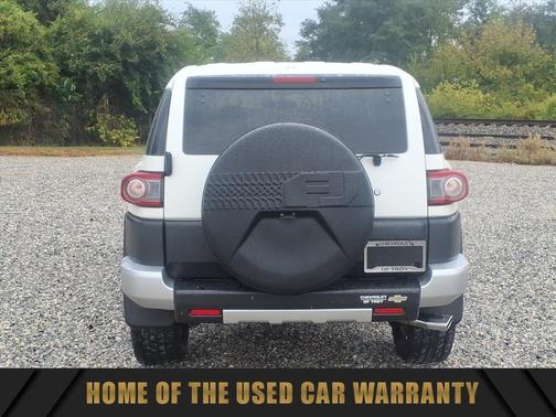 2014 Toyota FJ Cruiser Base