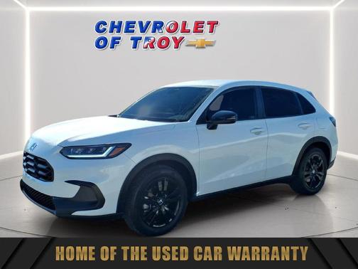 Platinum White Pearl 2026 Honda HR-V AWD Sport