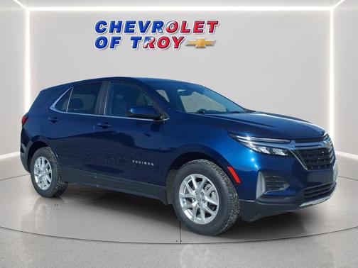 Blue Glow Metallic 2022 Chevrolet Equinox 1LT