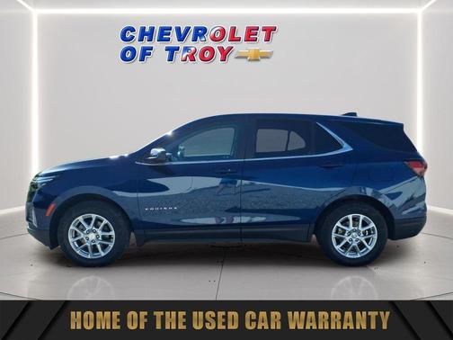 Blue Glow Metallic 2022 Chevrolet Equinox 1LT