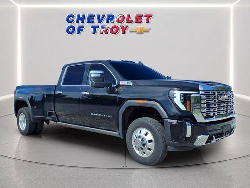 Onyx Black 2024 GMC Sierra 3500 Denali
