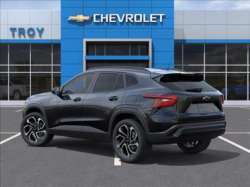 Mosaic Black Metallic 2026 Chevrolet Trax FWD 2RS