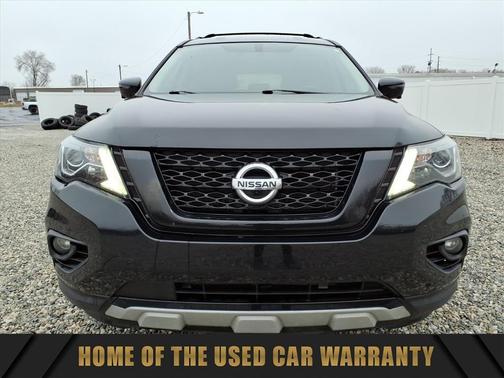 2019 Nissan Pathfinder SL