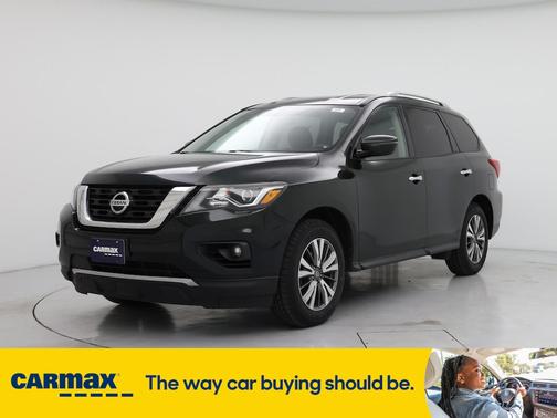 2019 Nissan Pathfinder SV