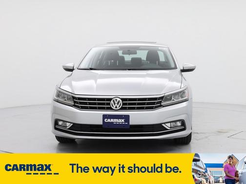 2017 Volkswagen Passat SE