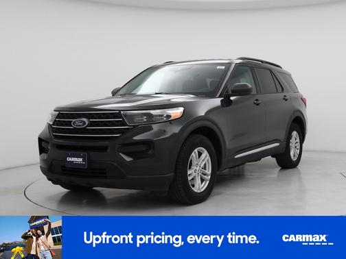 Green 2023 Ford Explorer XLT