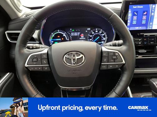 2021 Toyota Highlander Hybrid Platinum