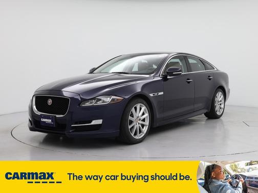2016 Jaguar XJ R-Sport