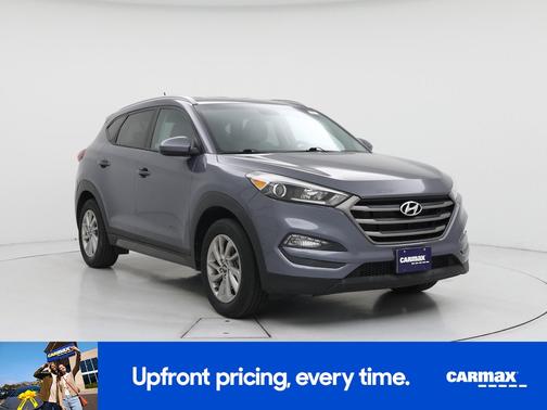 Gray 2016 Hyundai TUCSON SE