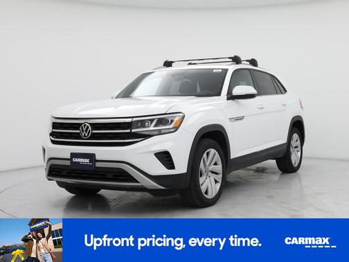 White 2022 Volkswagen Atlas Cross Sport SE w/Tech