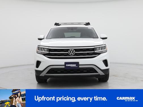 White 2022 Volkswagen Atlas Cross Sport SE w/Tech