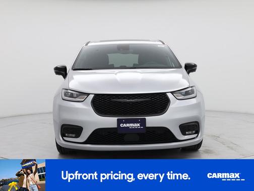 2023 Chrysler Pacifica Hybrid Limited