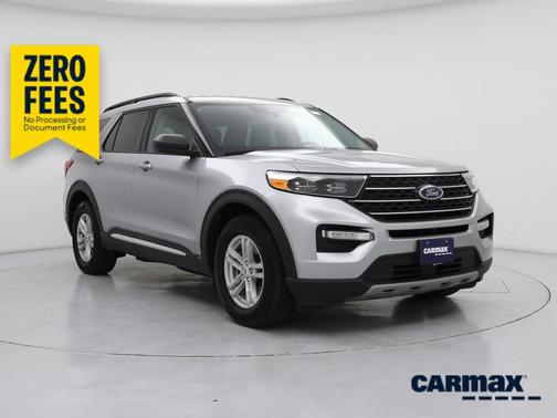 Silver 2023 Ford Explorer XLT