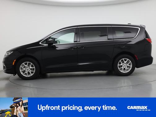 Black 2025 Chrysler Pacifica Select