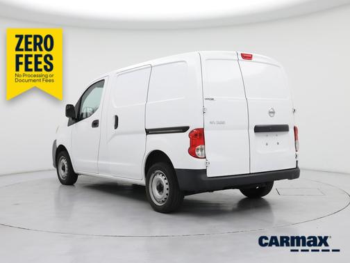 White 2015 Nissan NV200 S