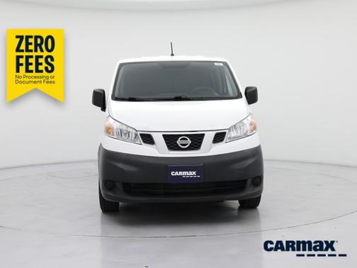 White 2015 Nissan NV200 S