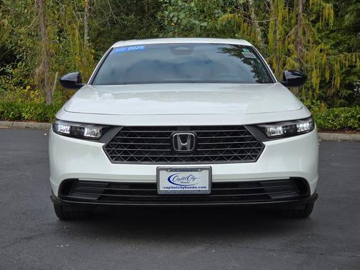 2025 Honda Accord Hybrid 