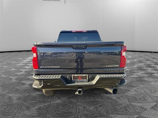 2024 Chevrolet Silverado 2500 Custom