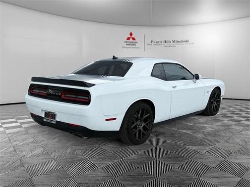 2017 Dodge Challenger R/T