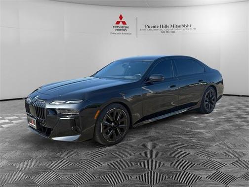 2024 BMW 740 i