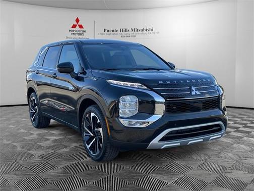 2025 Mitsubishi Outlander PHEV SE