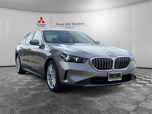 2024 BMW 530 i