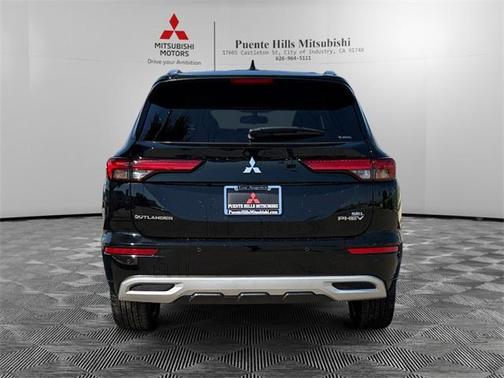 2025 Mitsubishi Outlander PHEV SEL