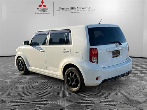2015 Scion xB 
