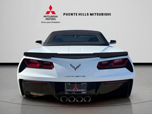 Arctic White 2019 Chevrolet Corvette Grand Sport