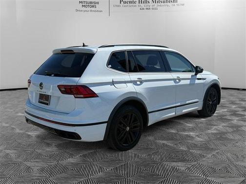 2022 Volkswagen Tiguan 2.0T SE R-Line Black