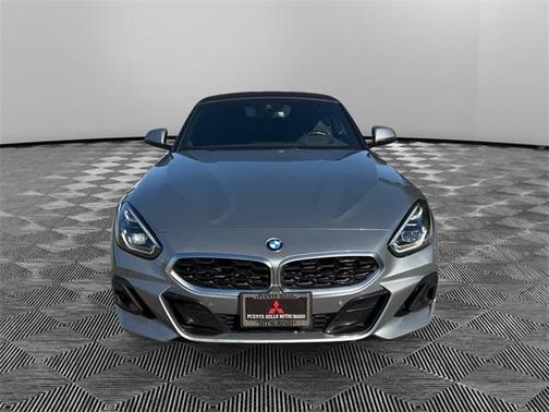 2025 BMW Z4 sDrive30i
