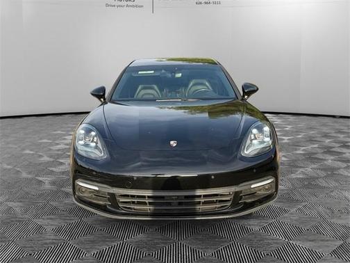 2018 Porsche Panamera 4S