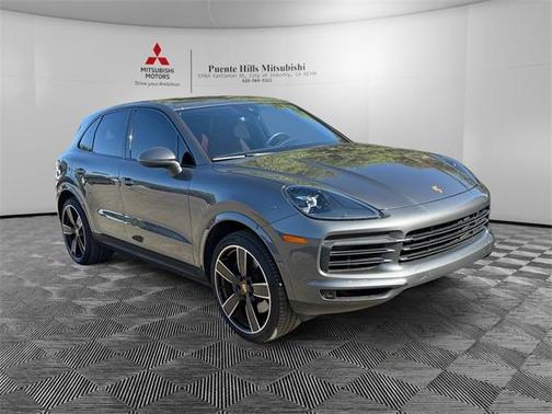 2023 Porsche Cayenne Base