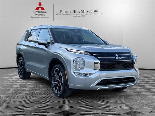 2025 Mitsubishi Outlander PHEV SEL