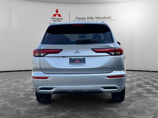 2025 Mitsubishi Outlander PHEV SEL