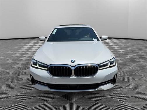 2022 BMW 540 i