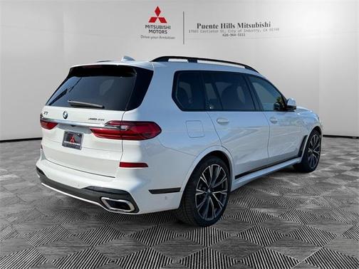 2022 BMW X7 xDrive40i