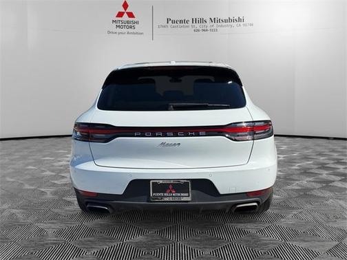 2021 Porsche Macan Base