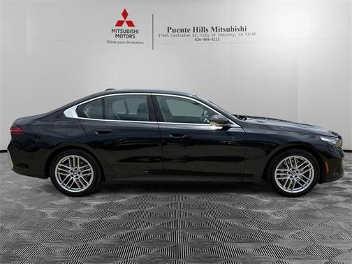 2024 BMW 530 i