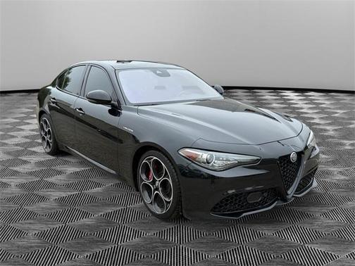 2022 Alfa Romeo Giulia Veloce