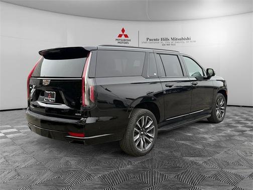 2023 Cadillac Escalade ESV Sport