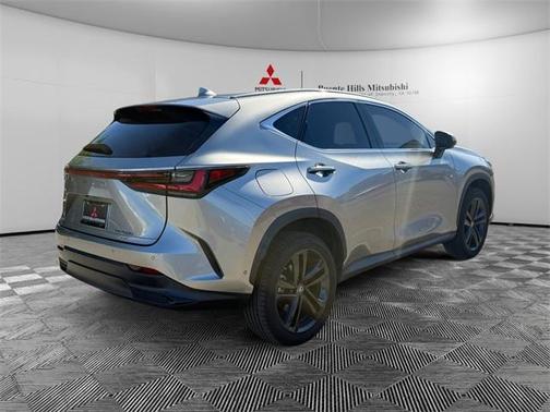 2022 Lexus NX 450h+ Luxury