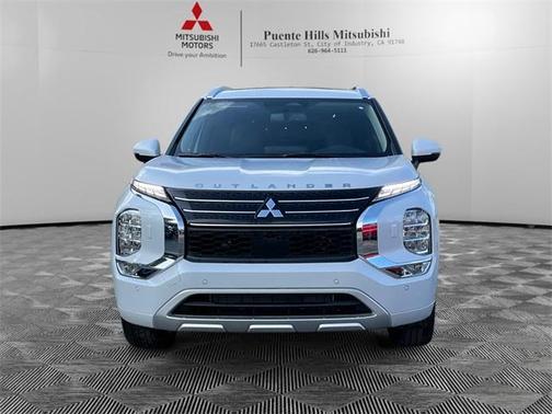 2025 Mitsubishi Outlander PHEV SEL