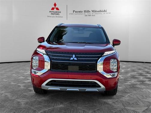 2025 Mitsubishi Outlander PHEV SEL