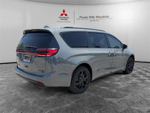2022 Chrysler Pacifica Limited