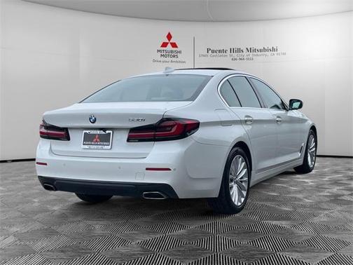 2023 BMW 530 i