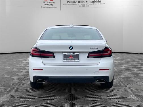 2023 BMW 530 i