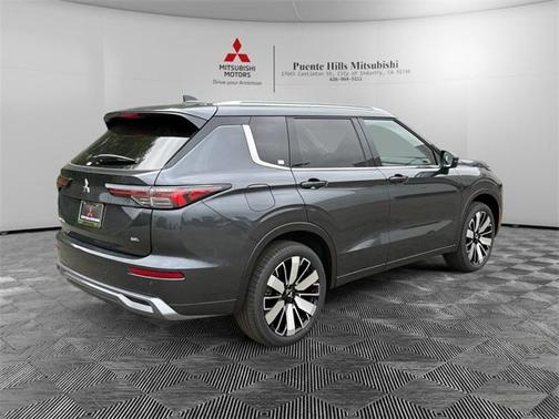 2025 Mitsubishi Outlander SEL